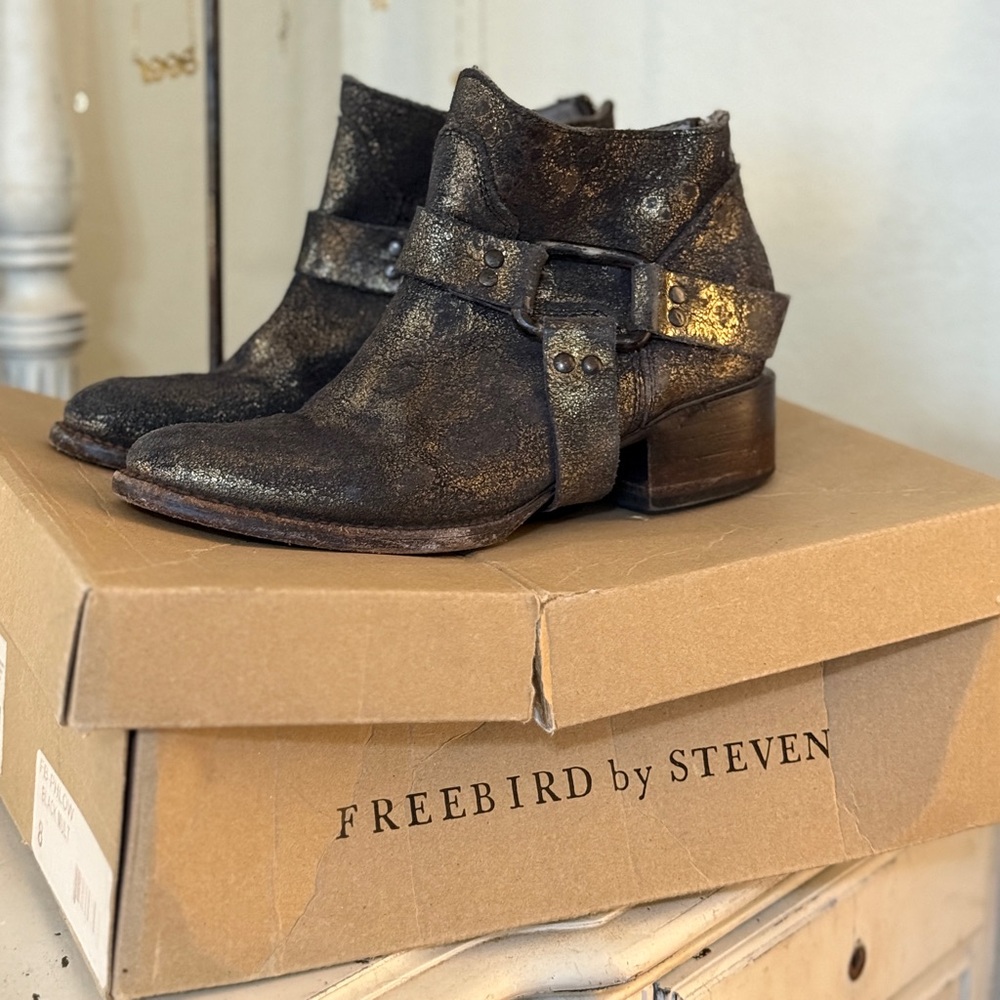Freebird by Steven Distressed Brown Ankle Boots